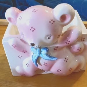 Baby bear flower planter